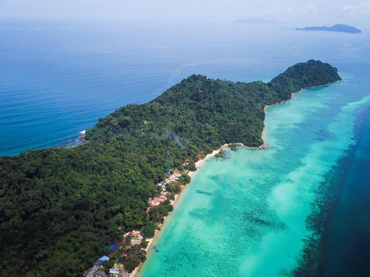 The Reef Resort Koh Kradan Exterior photo